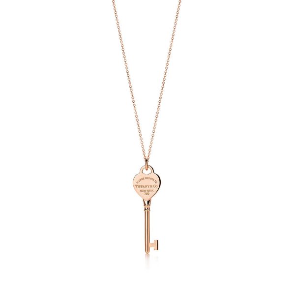 heart key pendant